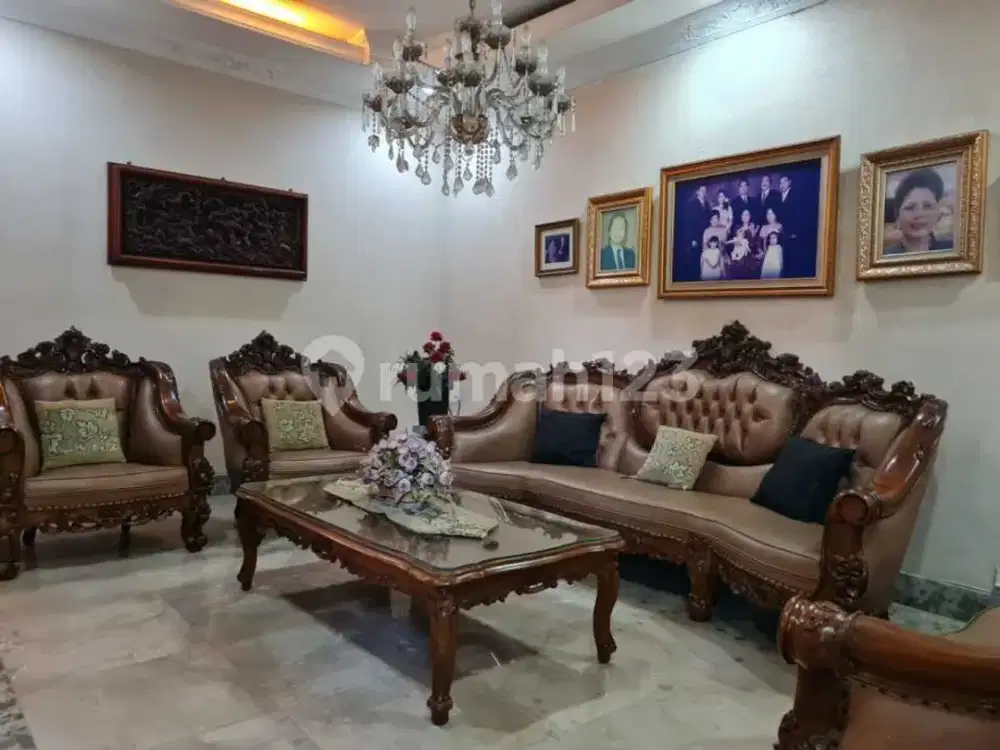 Rumah di Rawamangun - Full Furnished