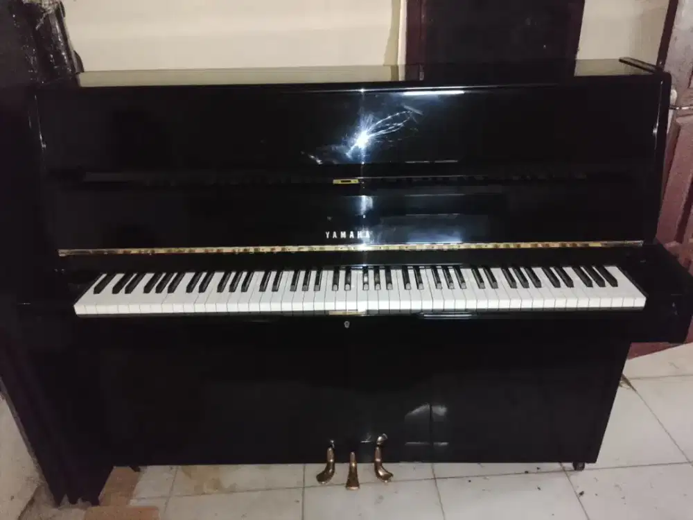 PIANO YAMAHA P2