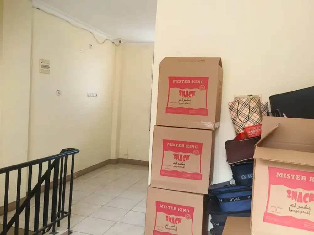 Dijual / Disewakan Ruko Siap Huni Lokasi Strategis Harmoni 3lt Di Harapan Indah Bekasi