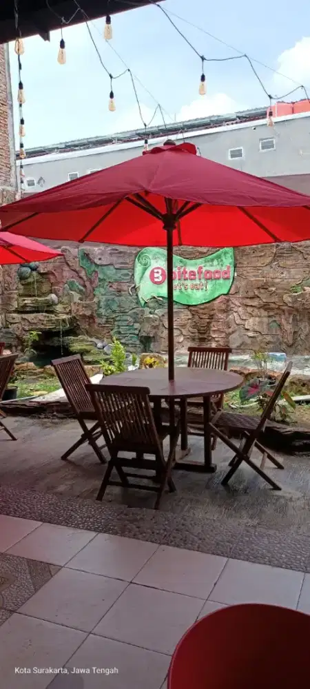 Meja makan outdoor,tenda waterproff,payung jati,tenda