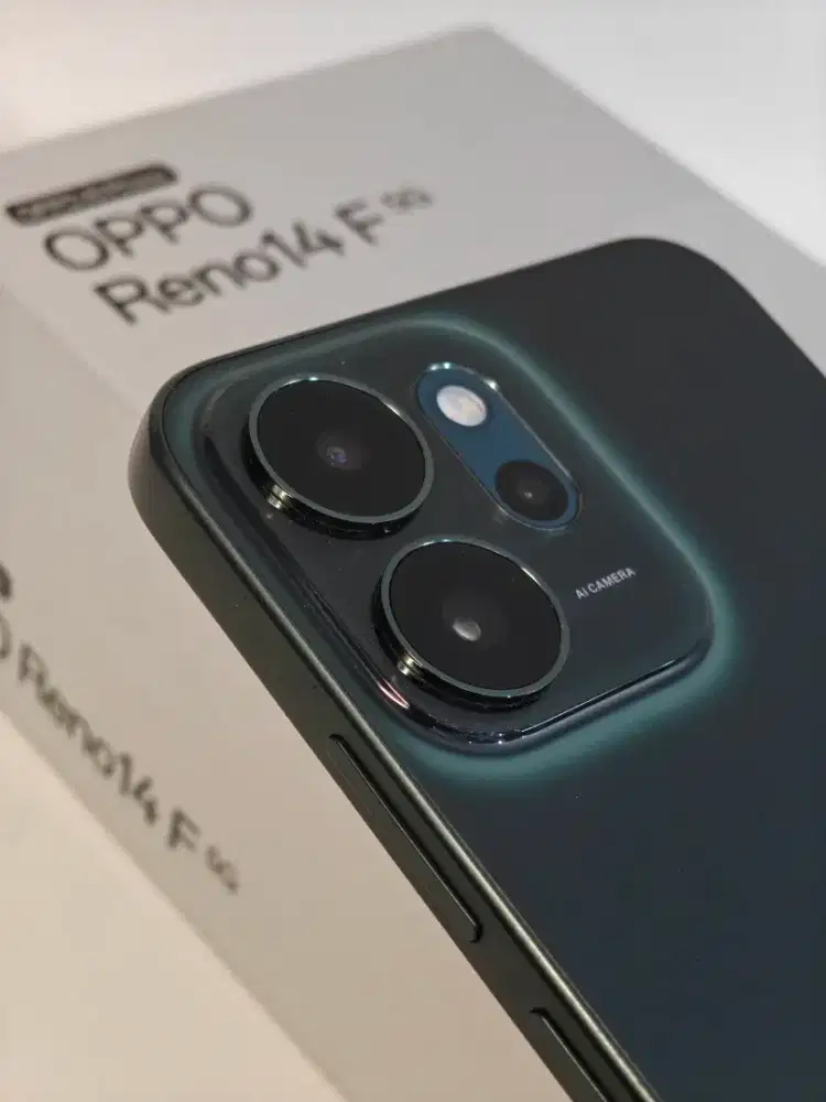 Oppo reno 14F 5G 8/256 bekas resmi dan ori !!