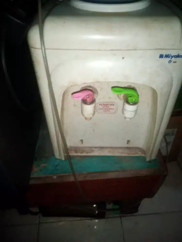 Dispenser Miyako