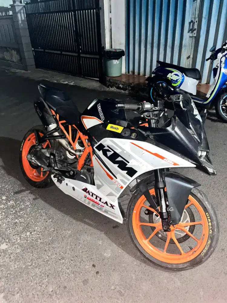 KTM 2017 250CC RC