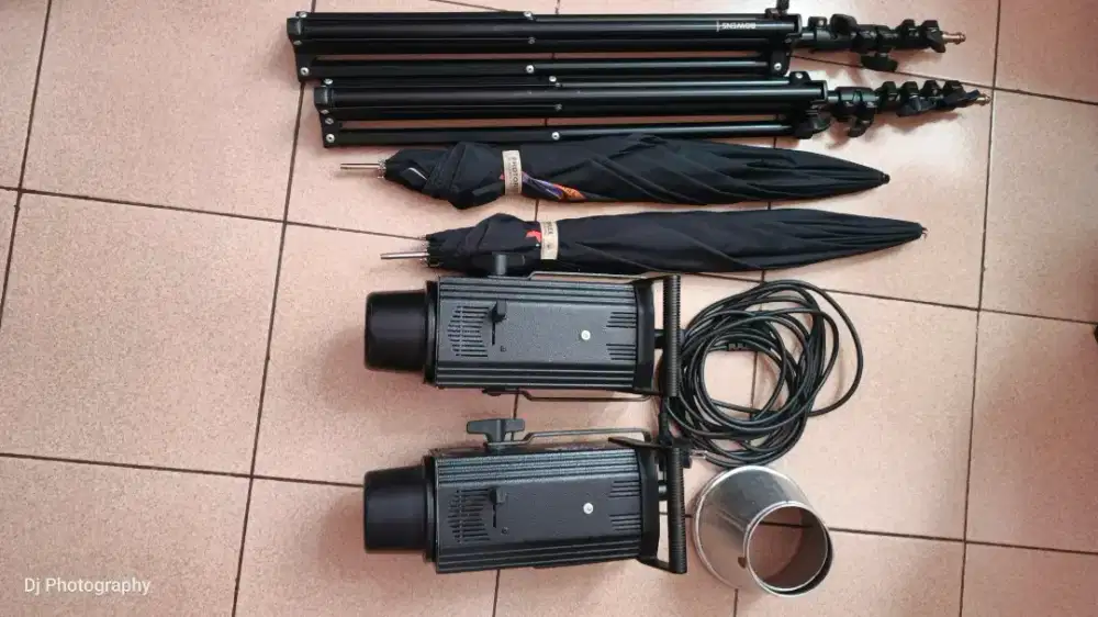 Jual lampu Studio Hensel Contra 500