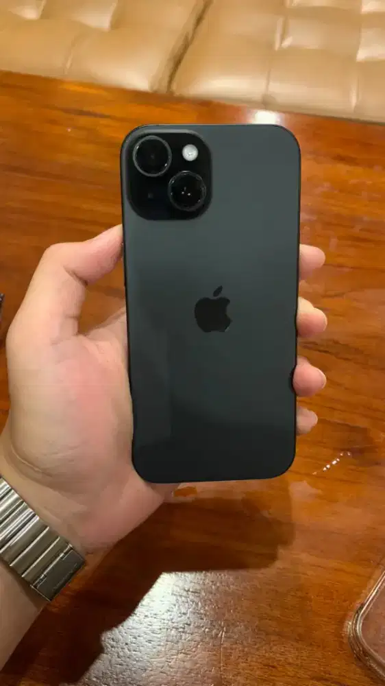 iPhone 15 128gb Resmi Garansi On