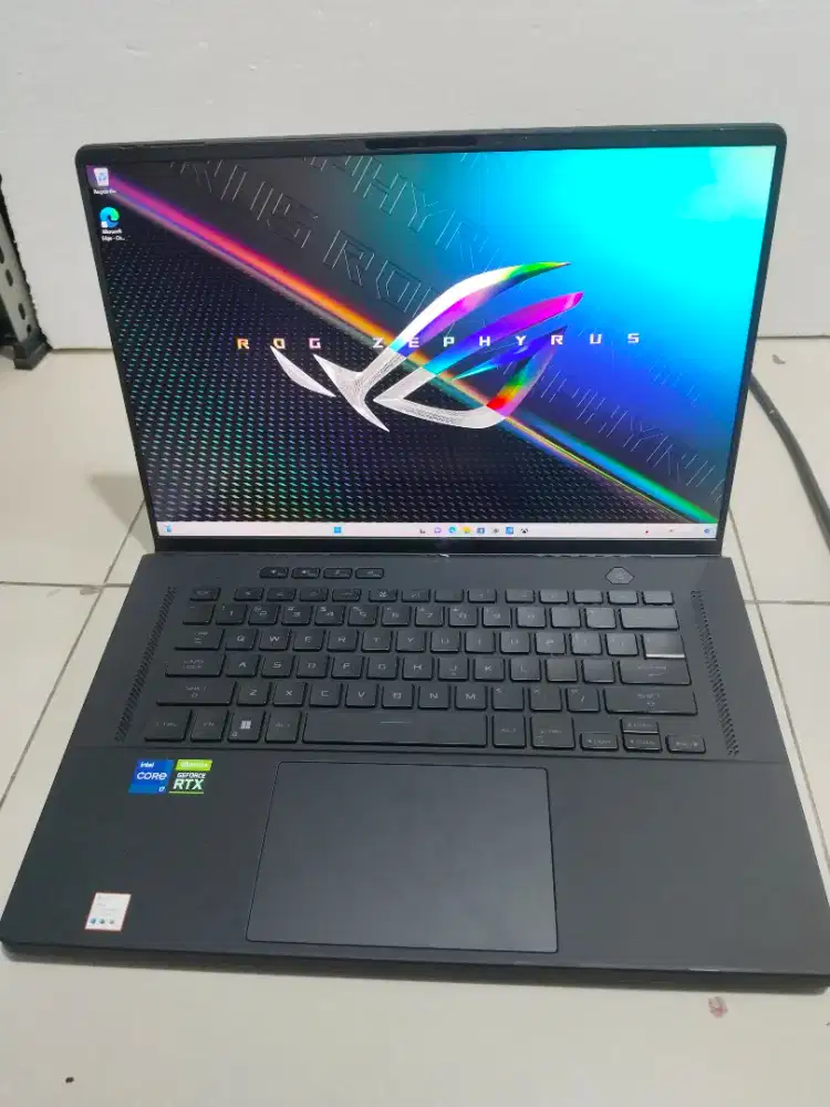 asus rog zephyrus m16 gu603zeb core i7-12700h rtx 3050 ti SECOND