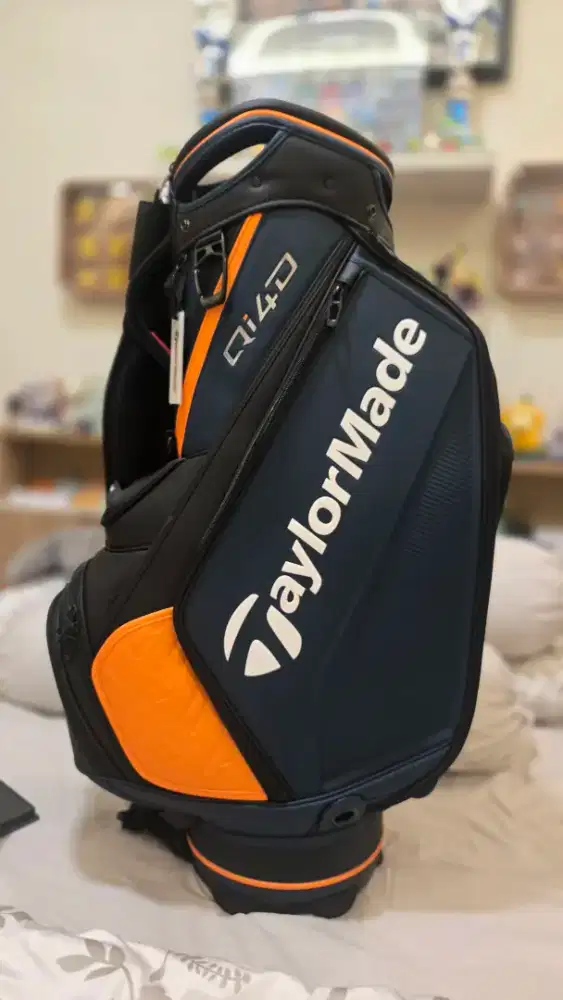 Qi4D TaylorMade