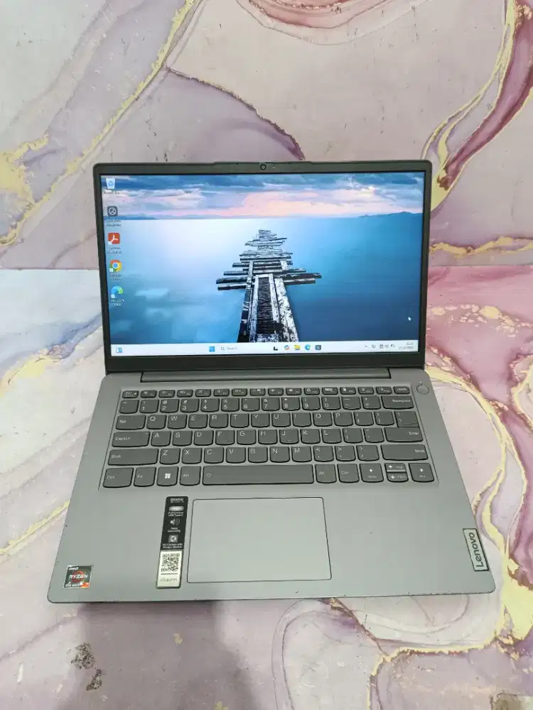 lenovo slim 3 ryzen 7 5825u