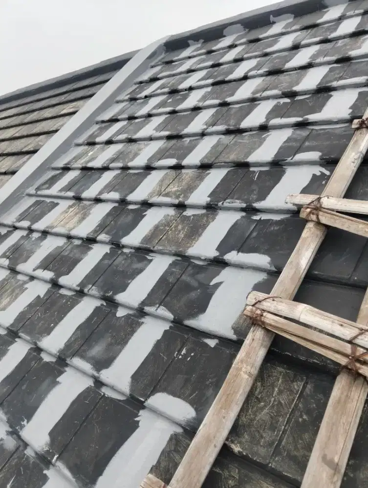 Tukang atap bocor rembesan ganti atap rumah