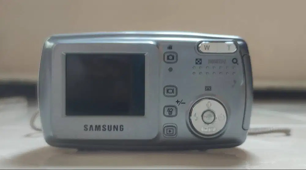 Dijual Kamera Digital Samsung Type Digimax A-302 Bekas