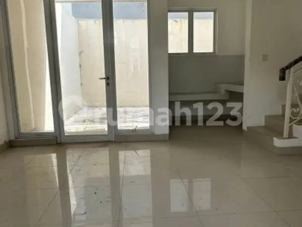 Dijual Rumah Baru di North Thames JGC