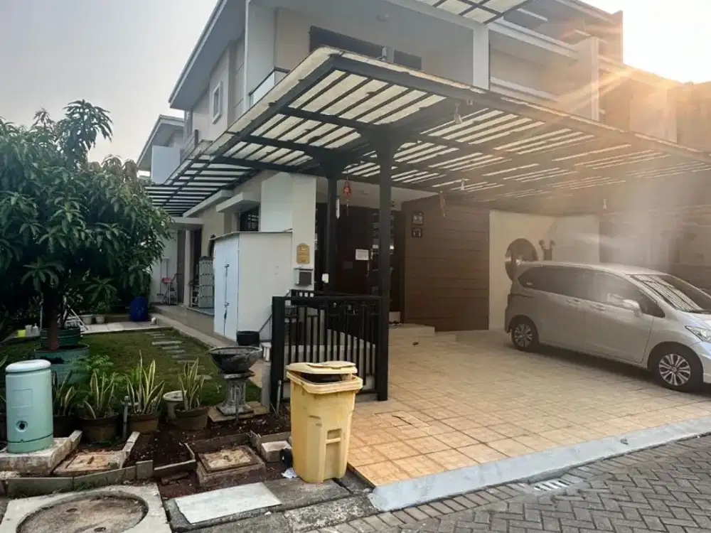 Rumah Renovasi Fully Furnished Cluster East Asia Green Lake City 193m2 Hook