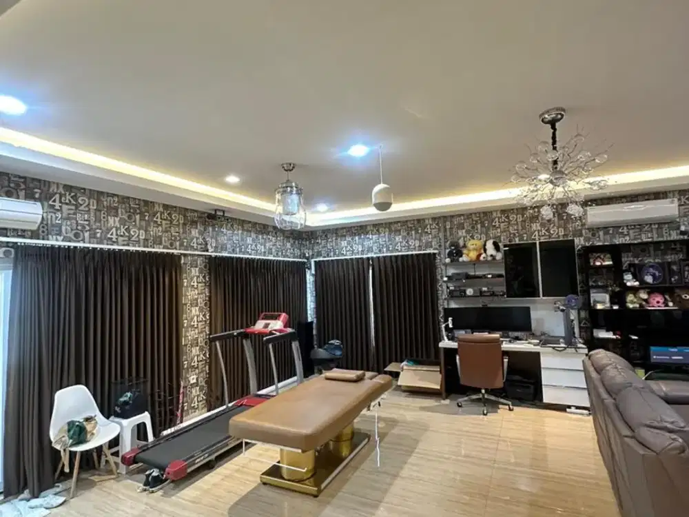 Dijual Cepat Rumah 4.5 Lantai di Pik 1 Uk 15X15 Furnished Full Renov