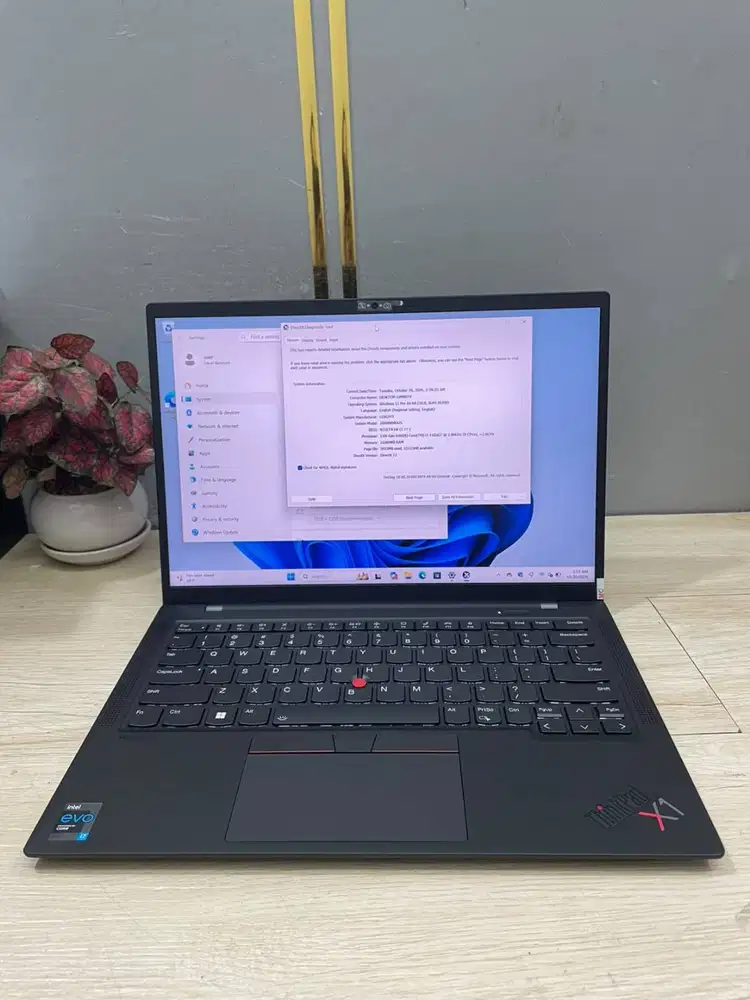 LAPTOP LENOVO X1 CARBON TH9 i7 GEN11 16/512 LAYAR 14 INCH *ET
