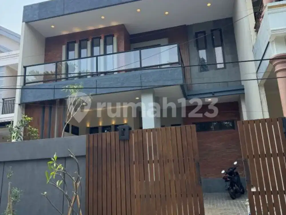 Baru! Rumah Mewah Griya Pratama Kelapa Gading Lokasi Premium