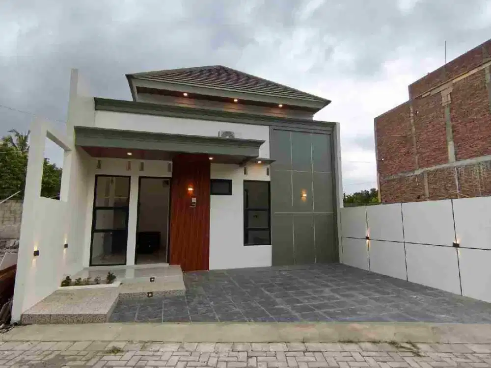 RUMAH BARU DALAM CLUSTER LOKASI STRATEGIS DEKAT KOMPLEK PEMDA SLEMAN