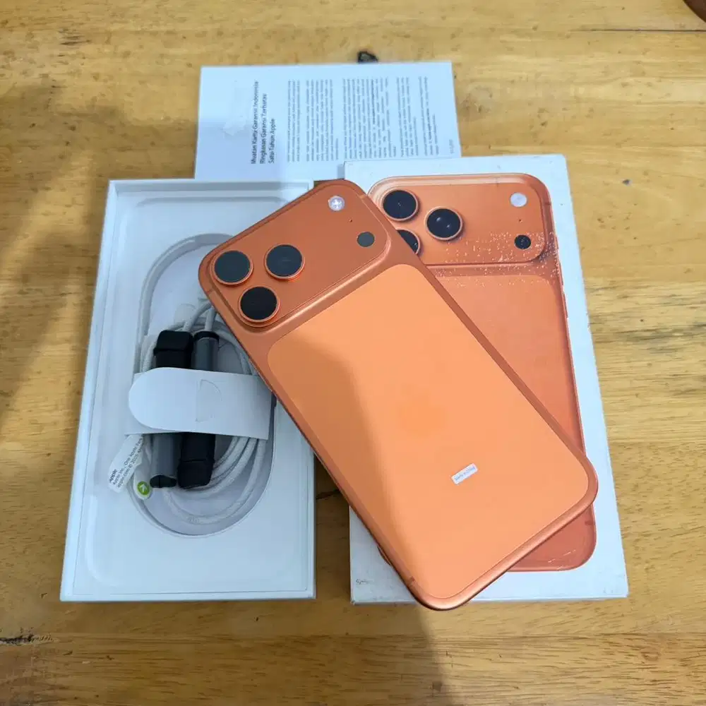 iPhone 17 Pro Max 256GB Cosmic Orange Garansi Resmi iBox 9 Bulan