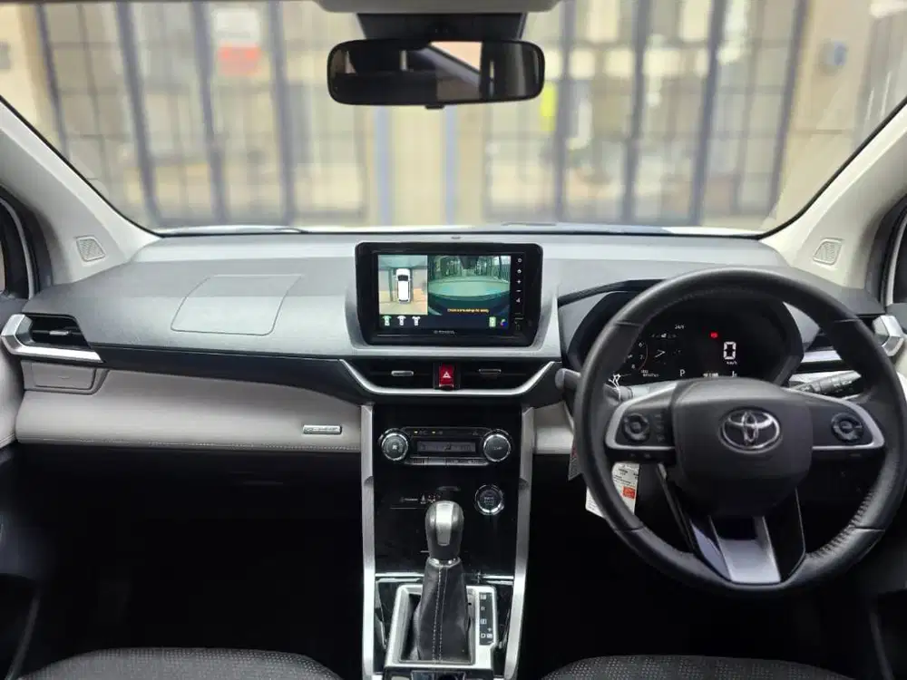 Toyota Avanza Veloz 1.5 A/T 2012