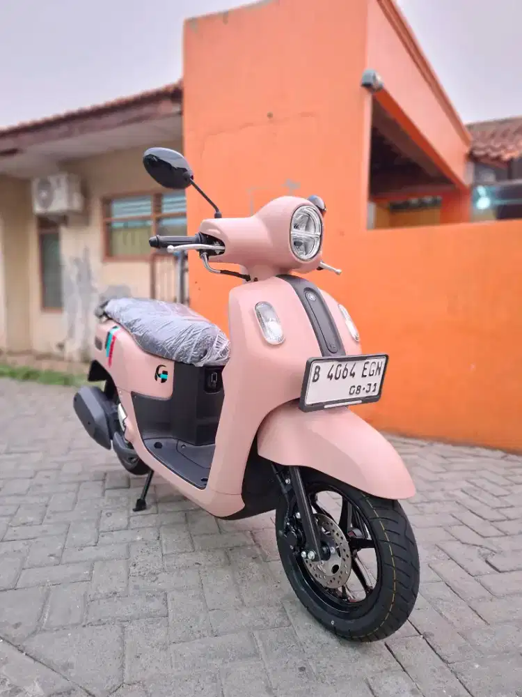 Bru pkai 2Bln (km 200) Yamaha Fazzio Keyles 2026 bln 8 istimewa