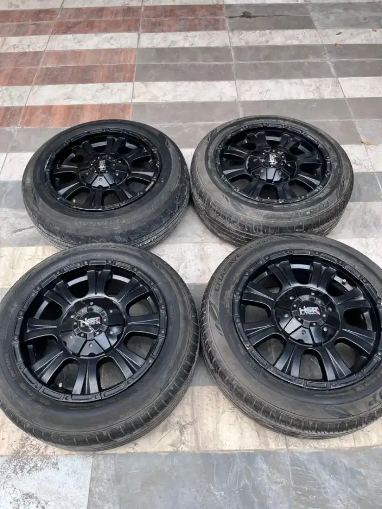 HSR off road ring 17 pcd 5x114,3 ban 215/60 R17