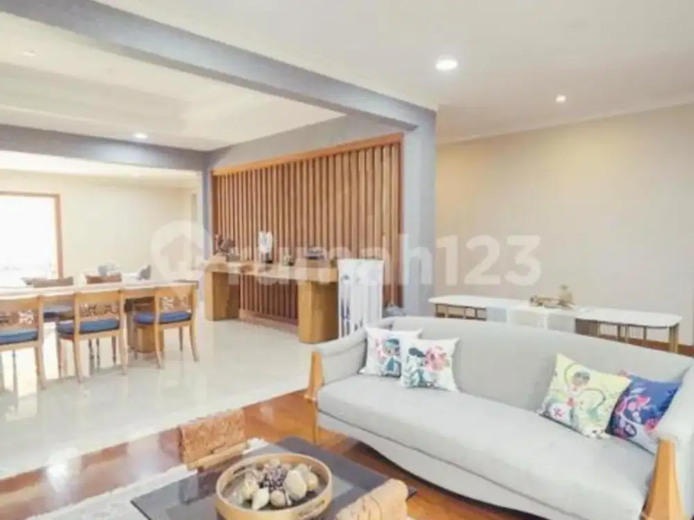 Rumah Siap Huni di Kawasan Elite Kelapa Gading Jakarta Utara