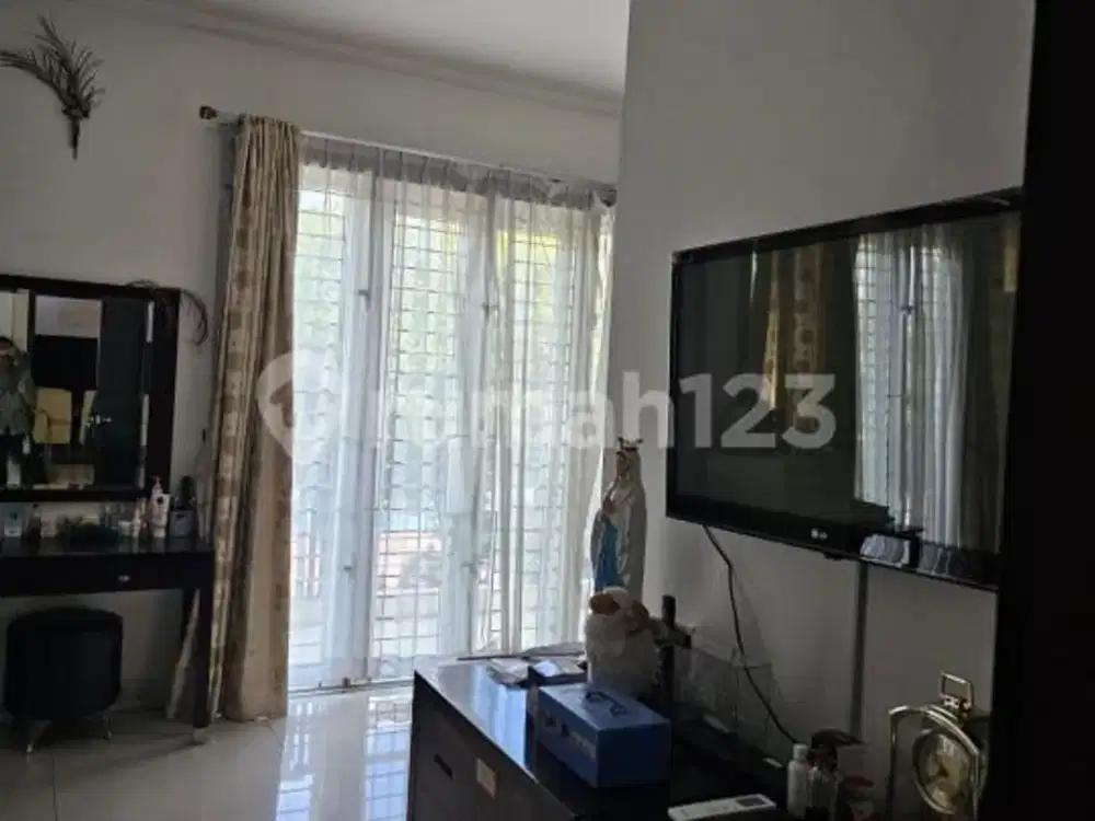 Rumah 3.5 LT di Daerah Kelapa Cengkir Kelapa Gading
