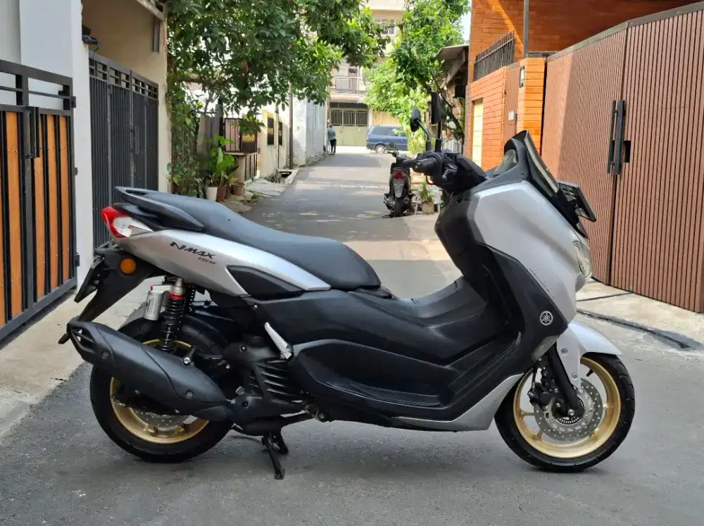 Yamaha Nmax New Keyless MULUSSS Pajak Hidup Panjang