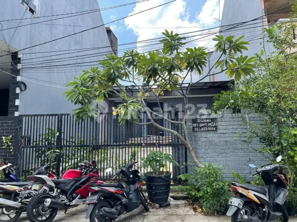 Rumah Standar di Simphoni Mas Kelapa Gading