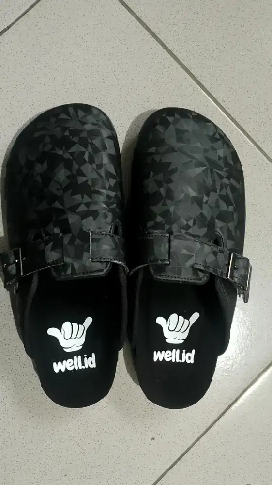 Sandal selop pria