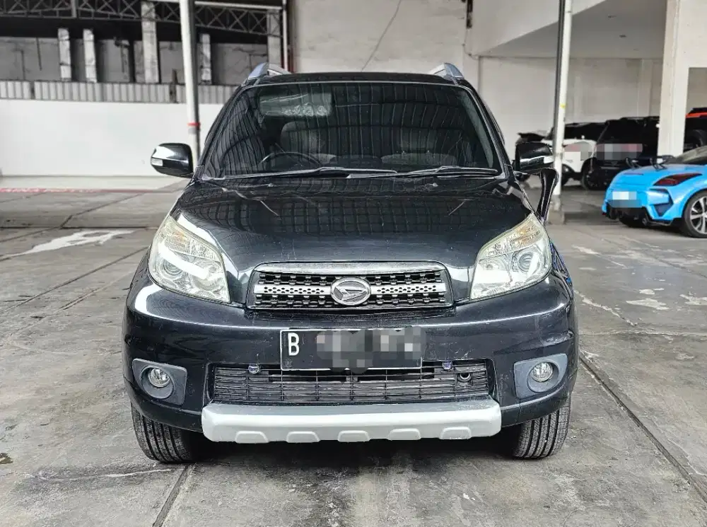 Daihatsu Terios TX MT Manual 2011 Hitam Tangan 1 Km 106rban