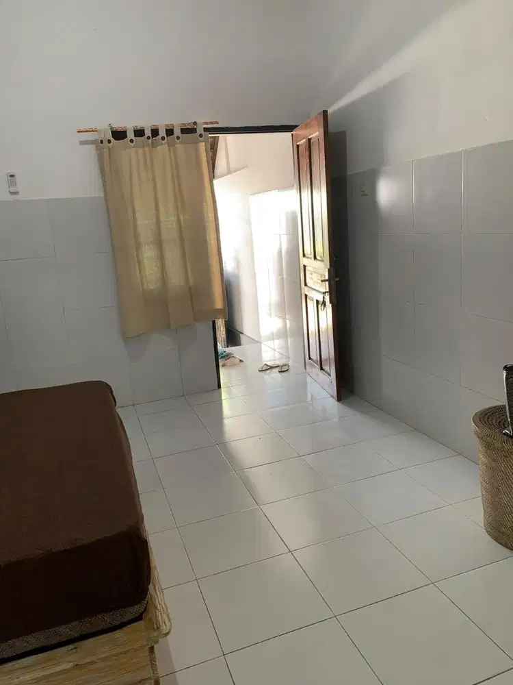 Di sewakan Rumah Kostan