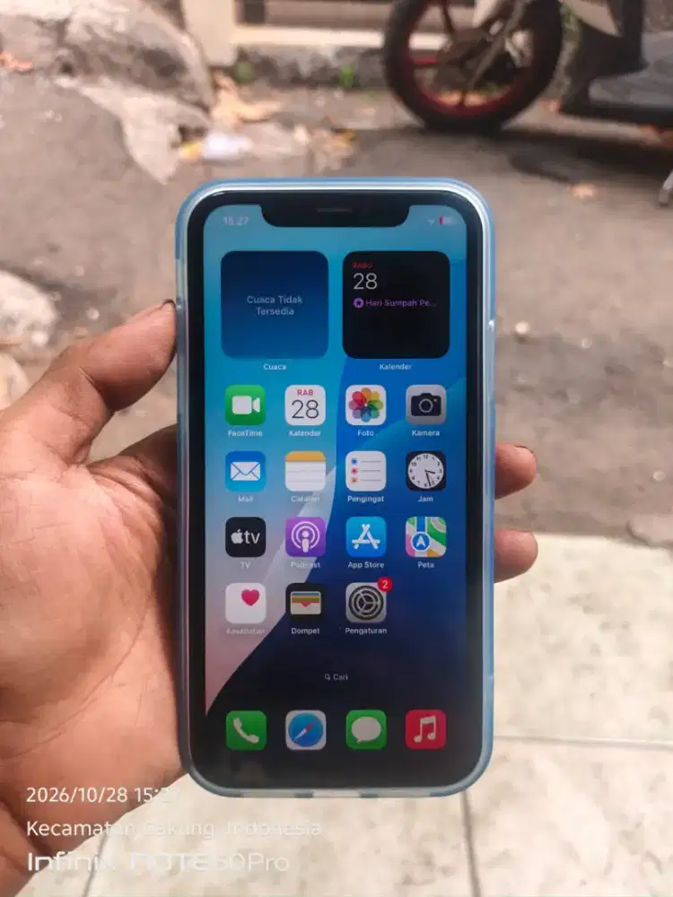 Ip xr inter 64gb
