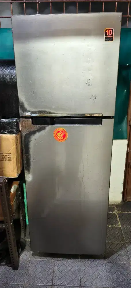 Dijual kulkas samsung 2 pintu besar muat banyak preloved