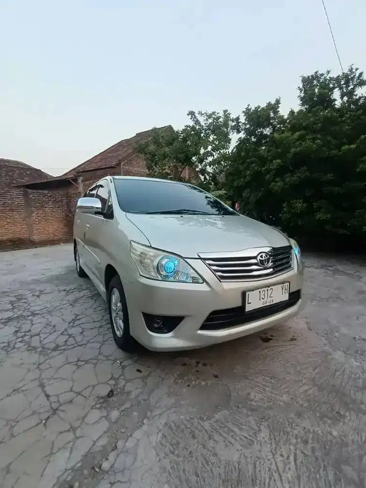 Toyota Grand Innova G 2.5 Matic 2013