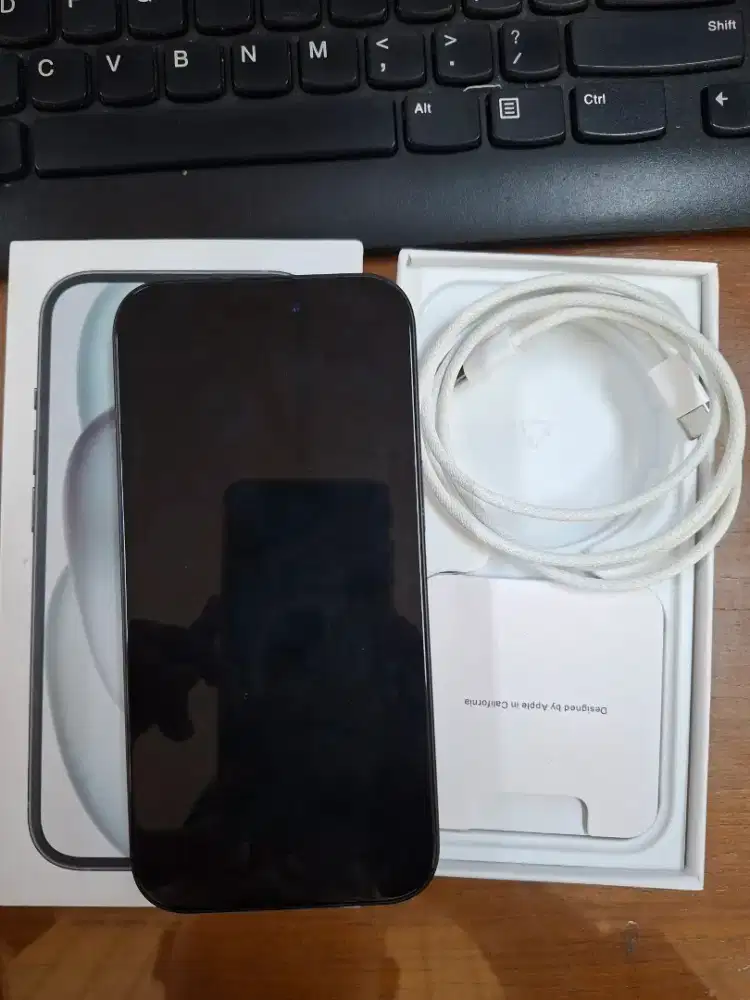 Dijual Iphone 15 Basic 256gb
