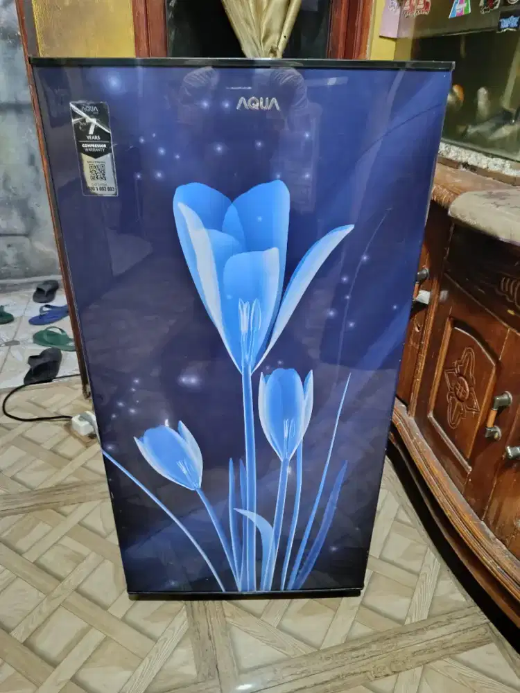 Kulkas 1 pintu merek AQUA