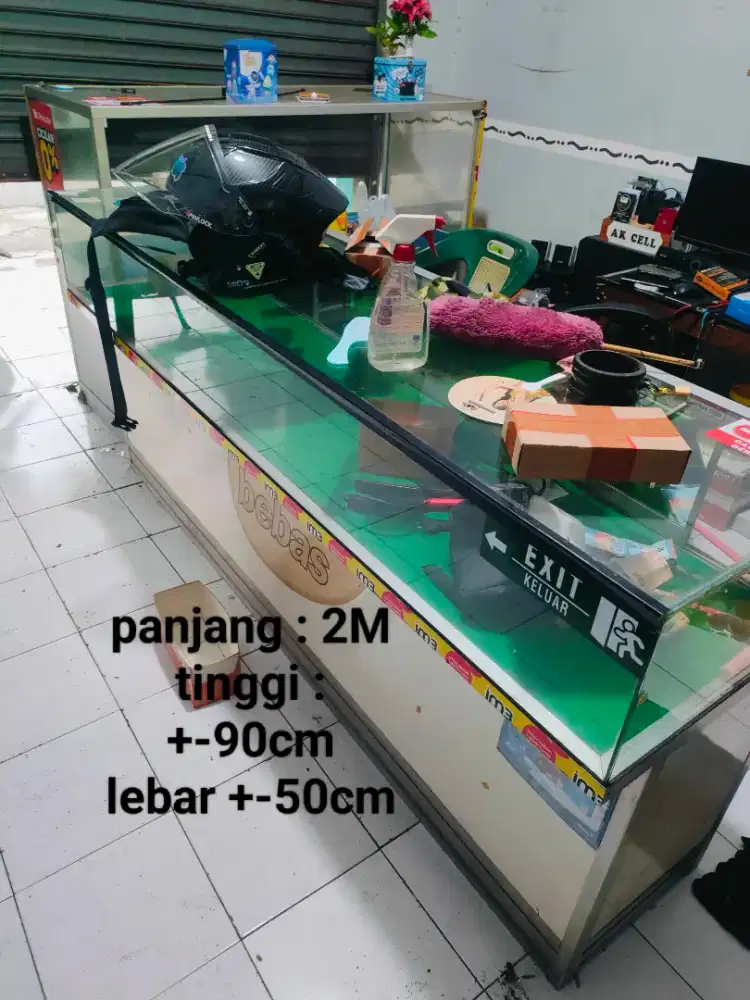 Etalase dan Rak Bekas Konter