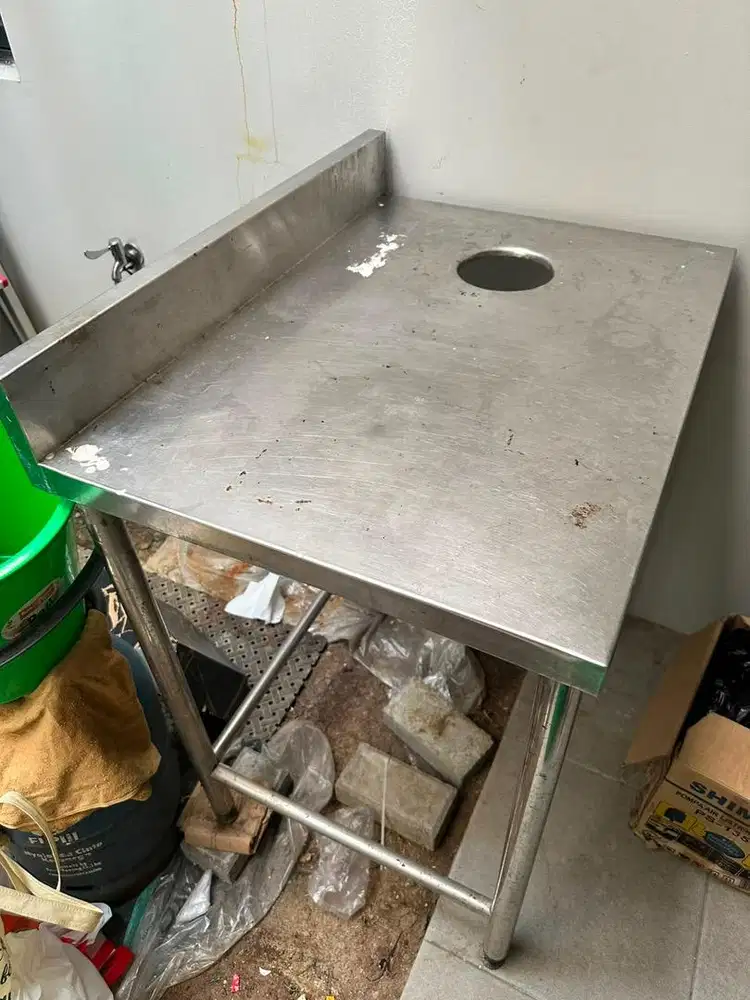 Dijual meja aluminium