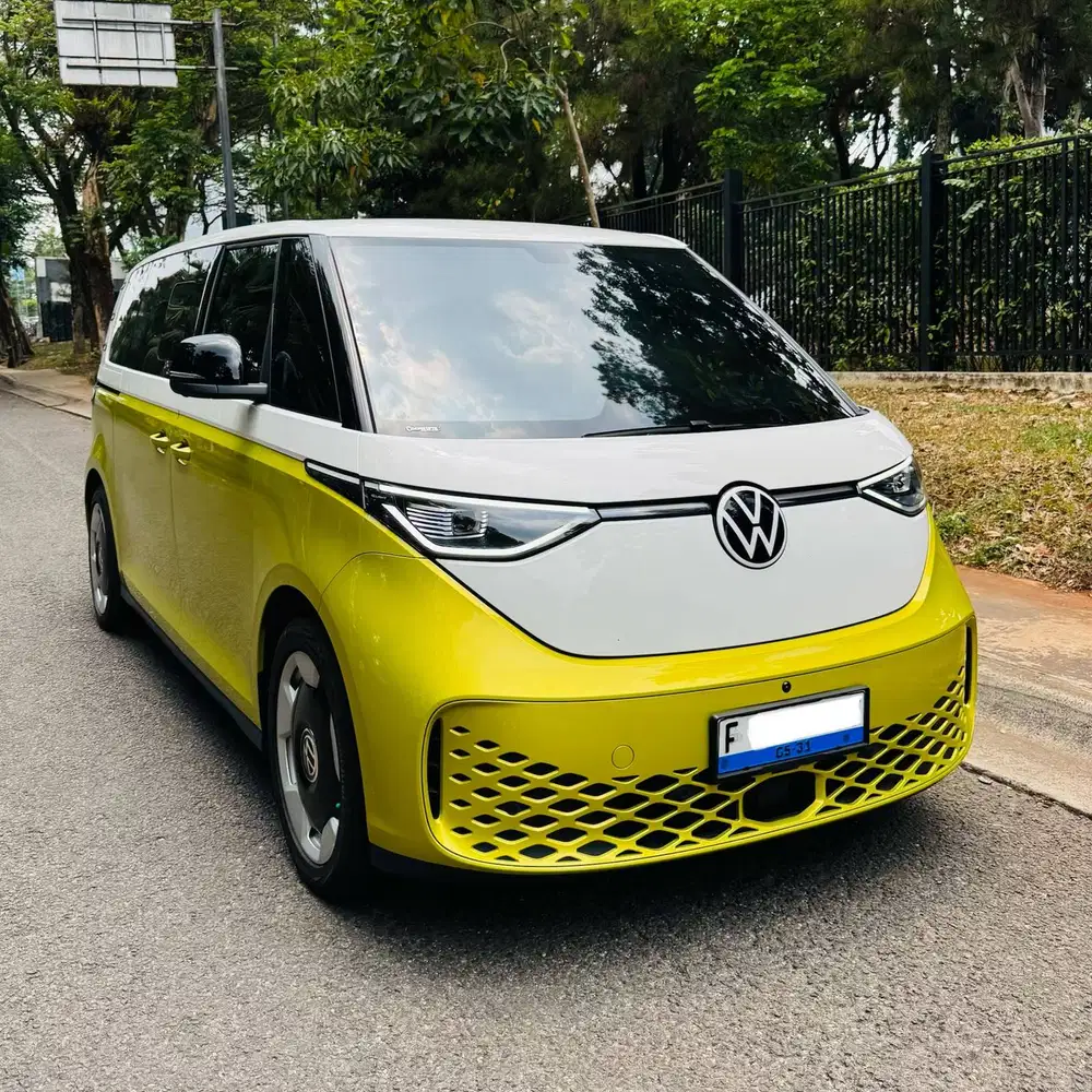 [Km8RB] Volkswagen ID BUZZ LWB EV AT 2026 NIK 2025