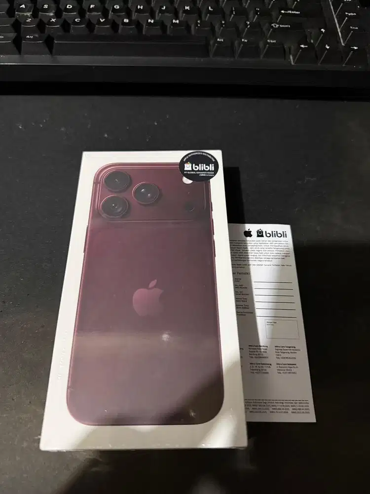 iPhone 18 Pro Burgundy 256GB