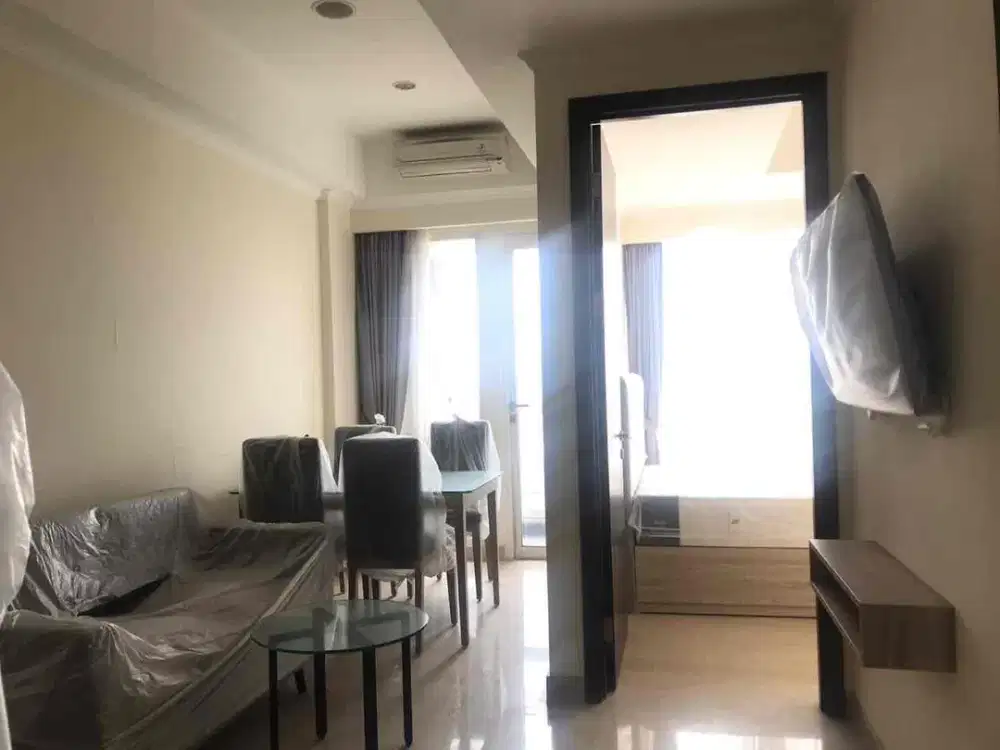 Dijual apartemen menteng park 2 BR  lantai sedang furnish siap huni