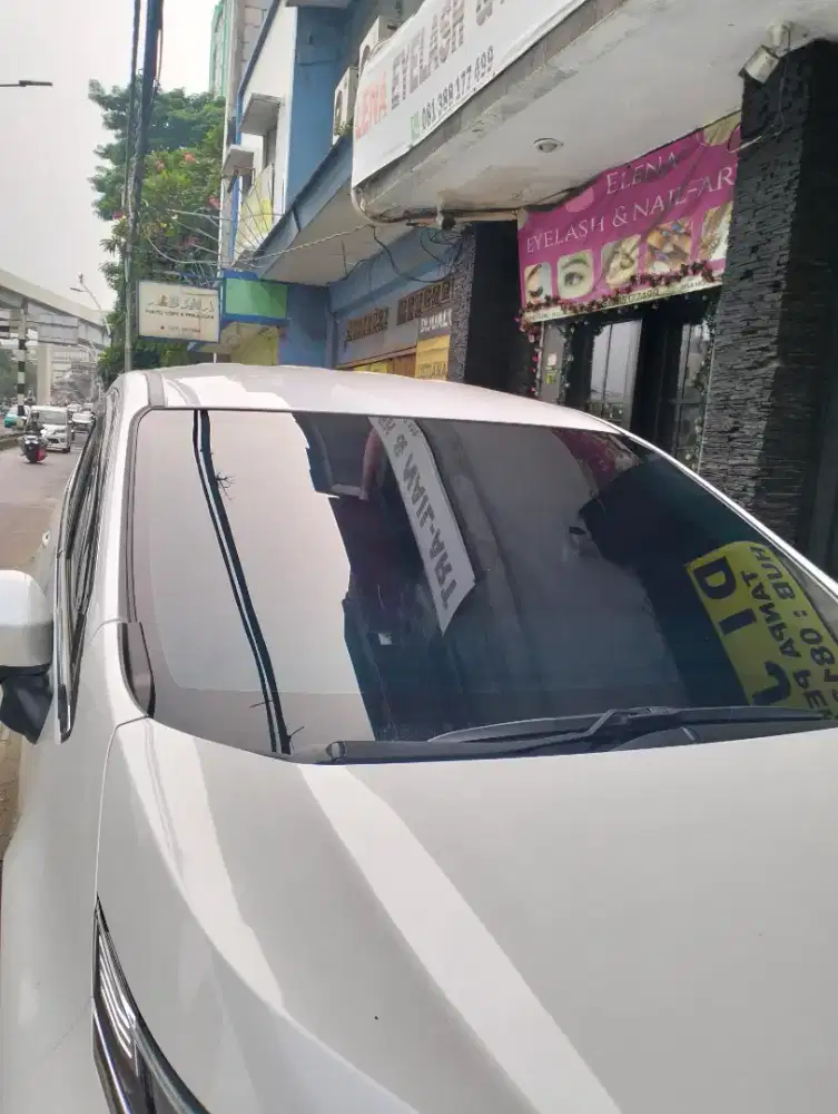 Toko khusus pasang kaca film mobil bisa di panggil
