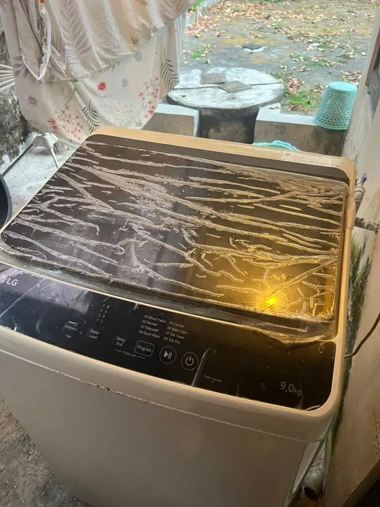 Mesin Cuci Merk LG
