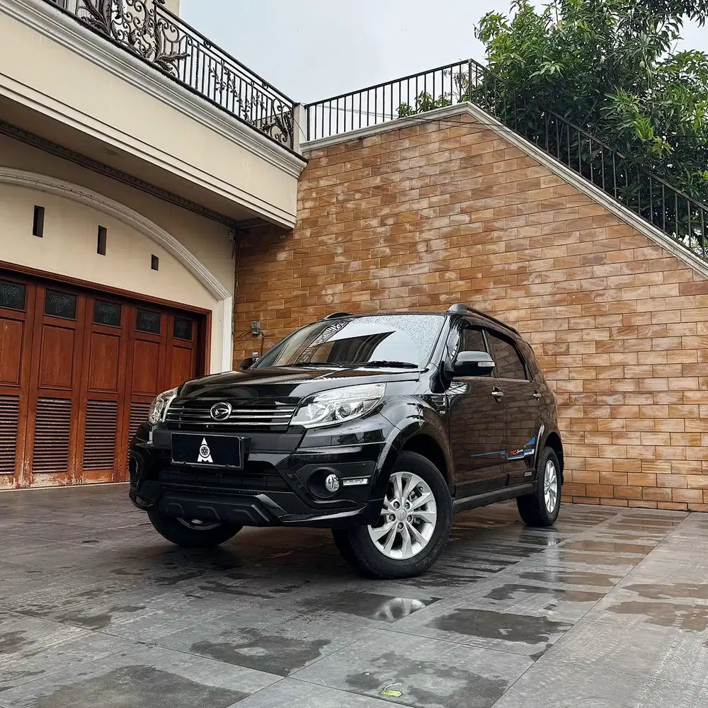 ( Antik ) 2017 Daihatsu Terios 1.5 R Adventure A/T