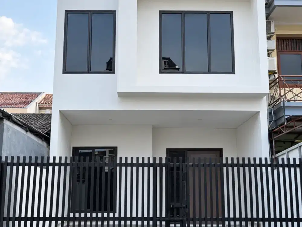 Rumah Brand New 2lt 6x17 102meter 3KT Kelapa Gading Jakarta Utara