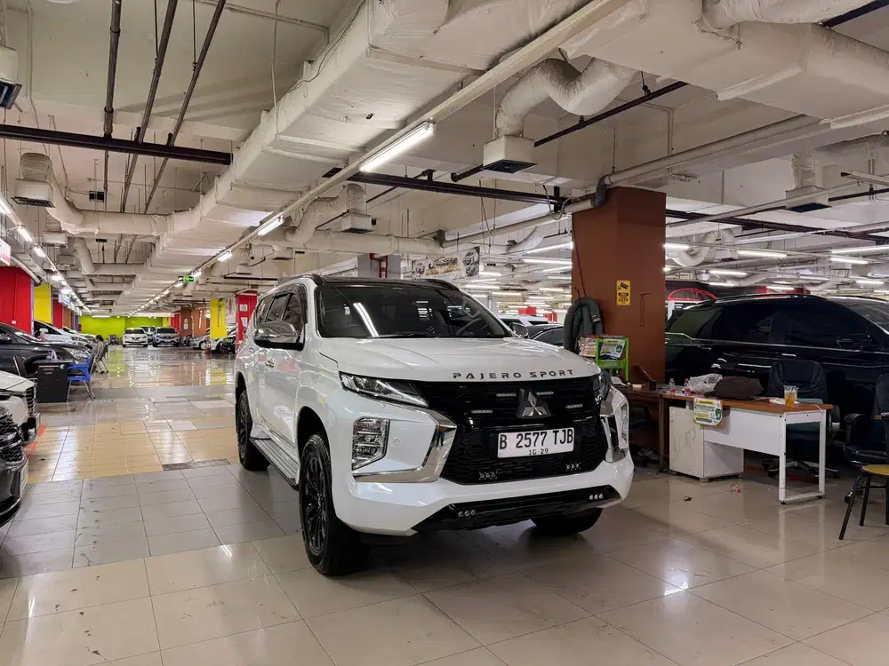 Mitsubishi Pajero Sport Dakar Elite 2024 Rockfort KM LoW