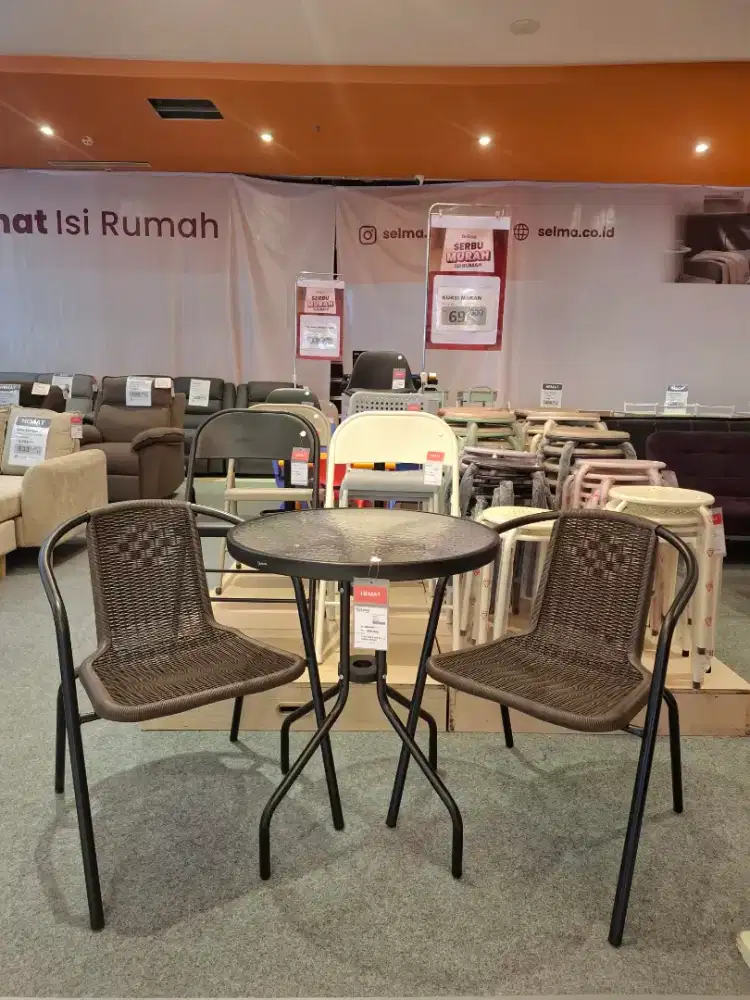 Set Meja Teras Yira Selma 2 Kursi – Cocok untuk Teras, Balkon & Kafe