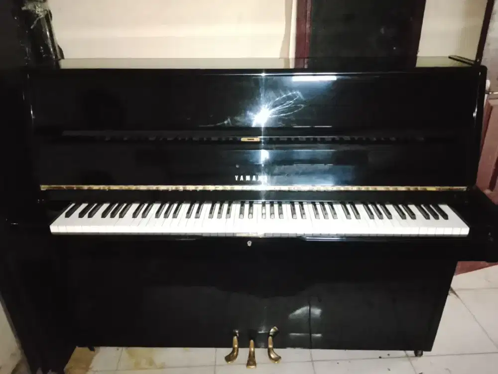 Piano Yamaha p2