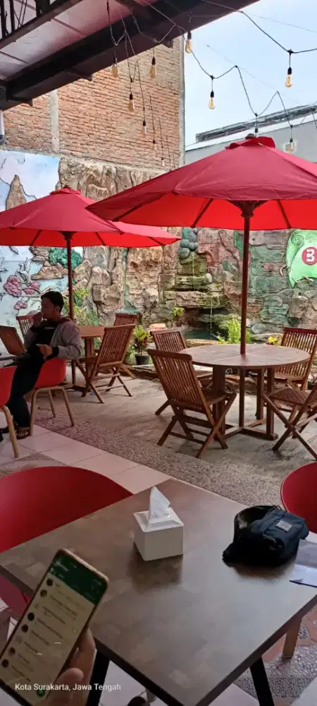Kursi taman,bangku outdoor,tenda minimalis,payung parasol,kursi
