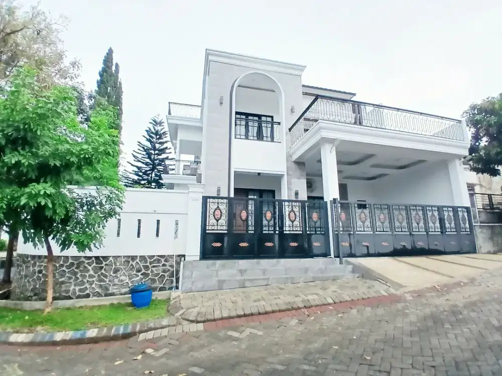 Rumah Villa Mewah Oma Campus Sengkaling Dau Malang